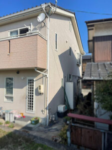 福山・外壁塗装・施工前・外壁のひび割れ